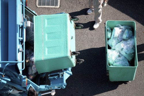 Recycling process for construction waste